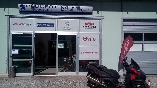 duda estar Cuyo Paolat Group - scooter & E-bike - bus & taxi – Leisure in Trento, reviews,  prices – Nicelocal
